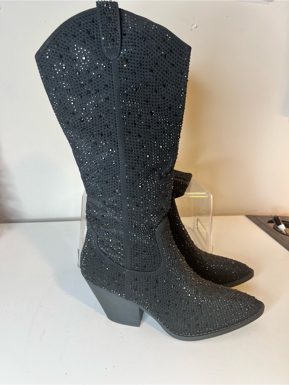 Forever 21 Black Rhinestone Pointed Tor Knee-High Heeled Pull-On Boots